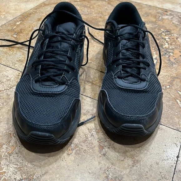 🔥EUC🔥 Nike air max shoes size M7.5/W9 - Picture 6 of 7